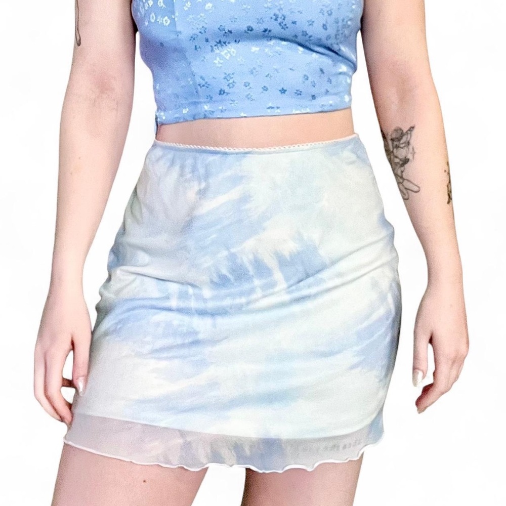 Sz M/L Y2K Vintage Baby Blue Abstract Print Baby Mesh Lettuce Hem Mini Skirt